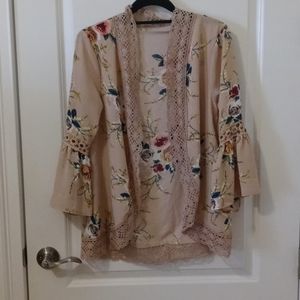 Floral crochet trimmed open front kimono